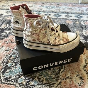 Converse High top Sneakers